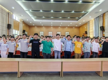 南湖中学：青春不散场，誓言向远方